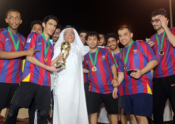 فريق الفروع يحسم بطولة الموظفين الرمضانية الثالثة للبنك السعودي للاستثمار فريق الفروع يحسم بطولة الموظفين الرمضانية الثالثة للبنك السعودي للاستثمار