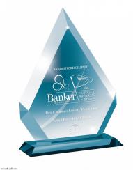 البنك السعودي للاستثمار يحصد جائزة أفضل برنامج ولاء للعام 2016 البنك السعودي للاستثمار يحصد جائزة أفضل برنامج ولاء للعام 2016